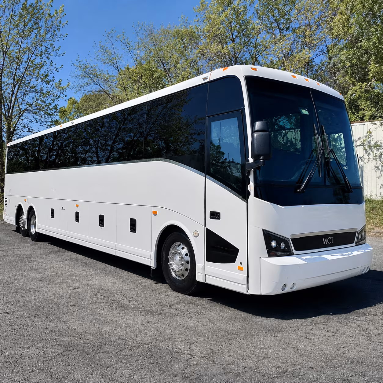 shuttle buses for riverside s distribution and warehouse groups